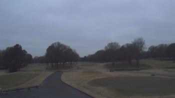 Weather camera view of Windyke Country Club.