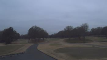 Weather camera view of Windyke Country Club.
