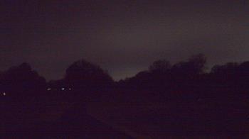 Weather camera view of Windyke Country Club.