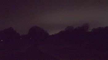 Weather camera view of Windyke Country Club.