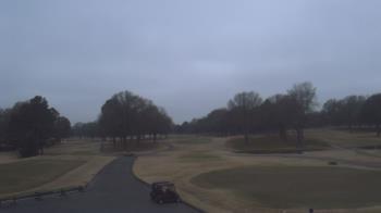 Weather camera view of Windyke Country Club.