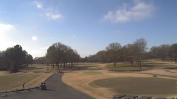 Weather camera view of Windyke Country Club.