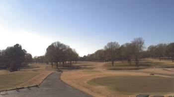 Weather camera view of Windyke Country Club.