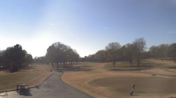 Weather camera view of Windyke Country Club.