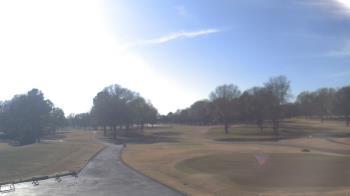Weather camera view of Windyke Country Club.