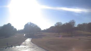 Weather camera view of Windyke Country Club.