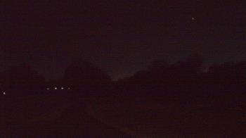 Weather camera view of Windyke Country Club.