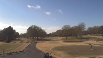 Weather camera view of Windyke Country Club.