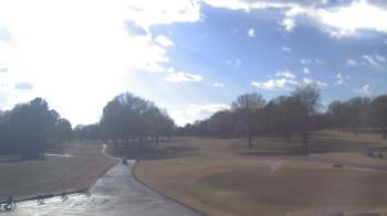 Weather camera view of Windyke Country Club.