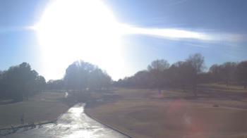 Weather camera view of Windyke Country Club.