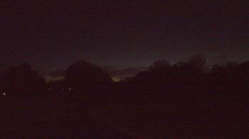 Weather camera view of Windyke Country Club.