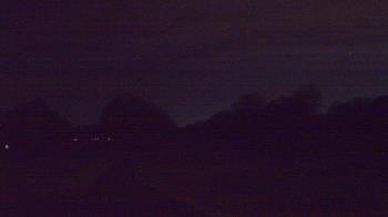 Weather camera view of Windyke Country Club.