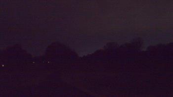 Weather camera view of Windyke Country Club.