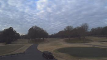Weather camera view of Windyke Country Club.