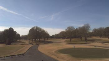 Weather camera view of Windyke Country Club.