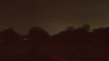 Weather camera view of Windyke Country Club.