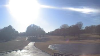 Weather camera view of Windyke Country Club.