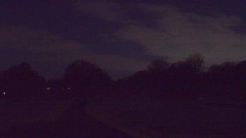 Weather camera view of Windyke Country Club.