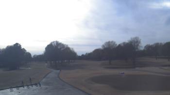 Weather camera view of Windyke Country Club.