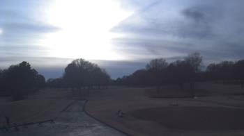 Weather camera view of Windyke Country Club.