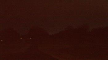 Weather camera view of Windyke Country Club.