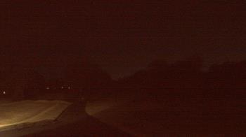 Weather camera view of Windyke Country Club.