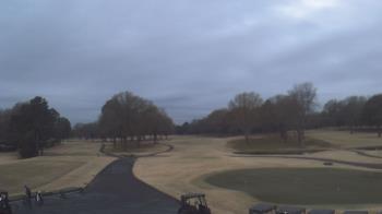 Weather camera view of Windyke Country Club.