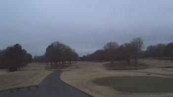 Weather camera view of Windyke Country Club.