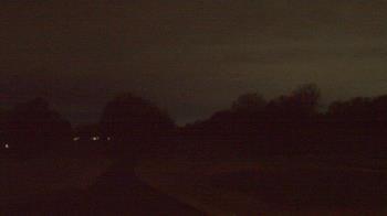 Weather camera view of Windyke Country Club.