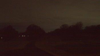 Weather camera view of Windyke Country Club.