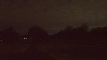 Weather camera view of Windyke Country Club.