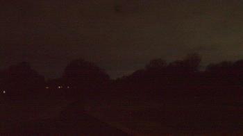 Weather camera view of Windyke Country Club.