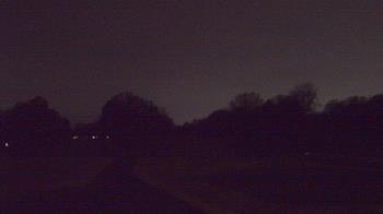 Weather camera view of Windyke Country Club.