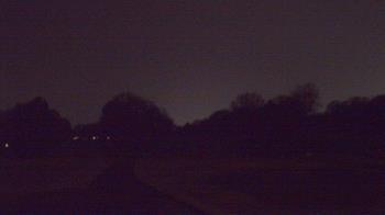 Weather camera view of Windyke Country Club.