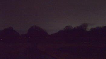 Weather camera view of Windyke Country Club.