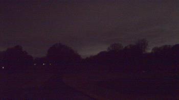 Weather camera view of Windyke Country Club.