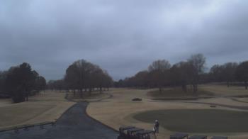 Weather camera view of Windyke Country Club.