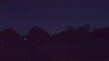 Weather camera view of Windyke Country Club.