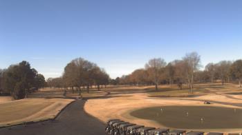Weather camera view of Windyke Country Club.