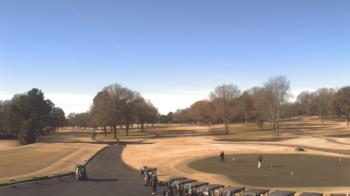 Weather camera view of Windyke Country Club.