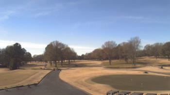 Weather camera view of Windyke Country Club.