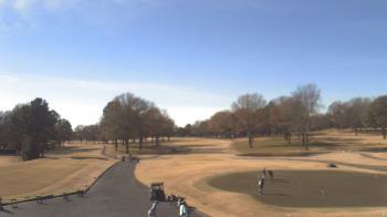 Weather camera view of Windyke Country Club.