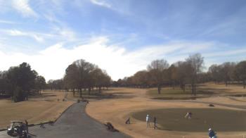 Weather camera view of Windyke Country Club.