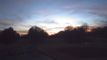 Weather camera view of Windyke Country Club.