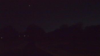 Weather camera view of Windyke Country Club.