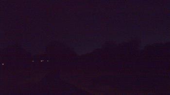 Weather camera view of Windyke Country Club.