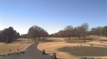Weather camera view of Windyke Country Club.