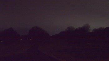 Weather camera view of Windyke Country Club.