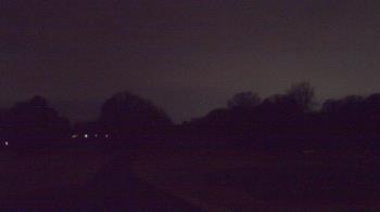 Weather camera view of Windyke Country Club.