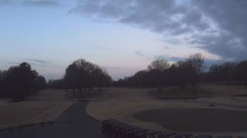 Weather camera view of Windyke Country Club.